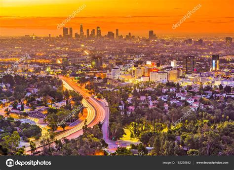 Los Angeles California Skyline Stock Photo By ©sepavone 162235842