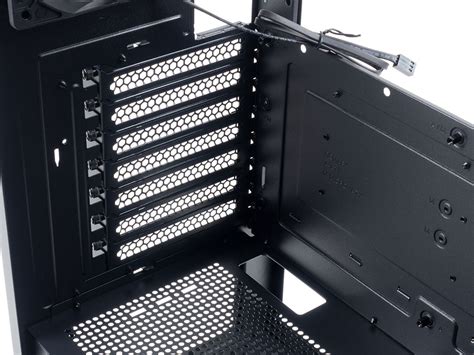 Thermaltake Divider 500 TG ARGB Review A Closer Look Inside