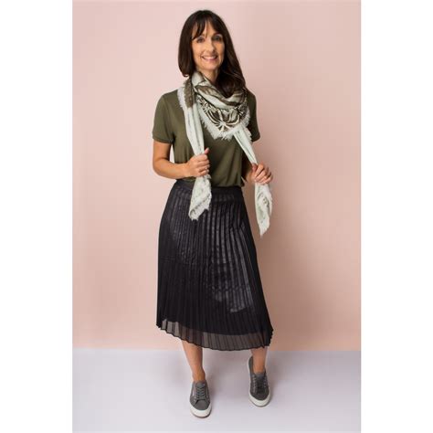 Check spelling or type a new query. Yaya Double Layer Flower Scarf in Pine Green