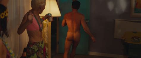 Nude Zac Efron Scene In Dirty Grandpa Hunk Highway