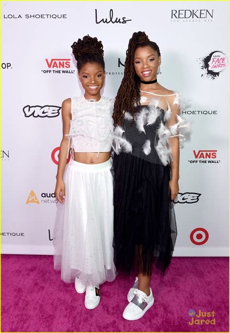 Laura Sanchez Wins Beauty Vlogger Of The Year At Nyx Face Awards Chloe X Halle Perform Photo
