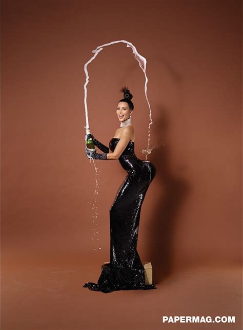 Kim Kardashian Strips Completely Naked For Paper Magazine Nsfw