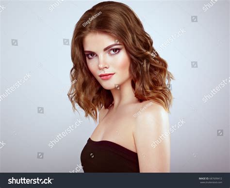 Brunette Woman Long Volume Shiny Wavy Stock Photo 687699412 Shutterstock