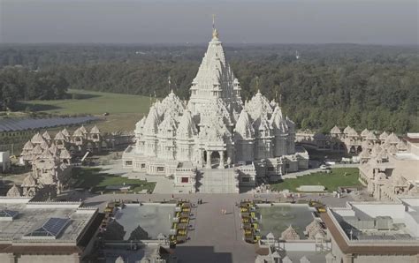 Swaminarayan Akshardham Mandir (Hindu Temple) in Robbinsville, New
