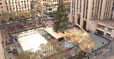 Rockefeller Center Christmas Tree Arrives Lighting Dec 2