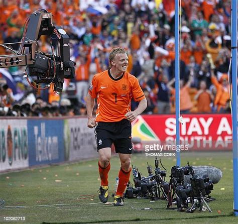 Netherlands Dirk Kuyt Photos And Premium High Res Pictures Getty Images