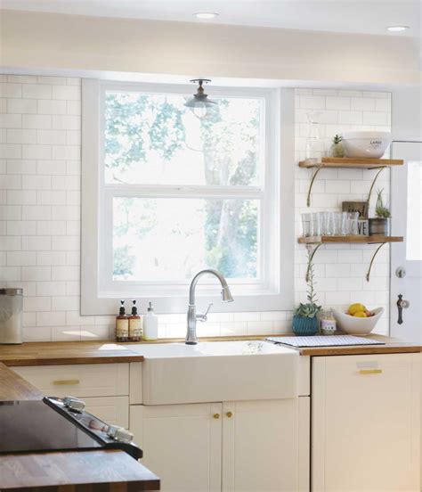 Avec des meubles de cuisine, des étagères de cuisine, des îlots et des dessertes de service assortis, vous pouvez ajouter la fonctionnalité et l'espace de rangement dont vous avez besoin à votre cuisine. Revêtements muraux: cuisine, salle de bain, douche | Marazzi