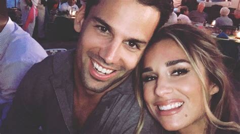 Jessie James And Eric Decker Are The Cutest Couple Ever At Wedding In Cabo See The Pics