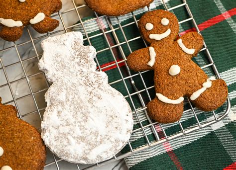 Spicy Keto Gingerbread Cookies Fittoserve Group