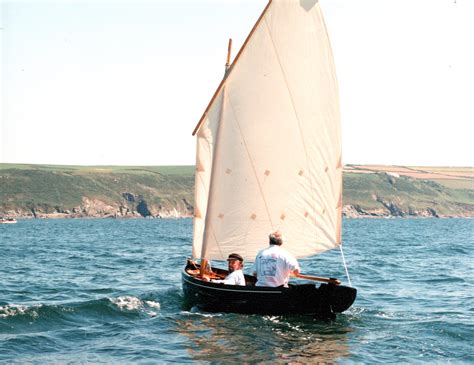 Francois Vivier Aber immaculate wooden sailing dinghy For Sale