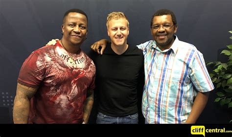 Advocate dali mpofu has spent most of the morning arguing the validity and constitutionality of the democratic alliance's recall. @garethcliff, @DJFreshSA and @AdvDali_Mpofu discussing ...