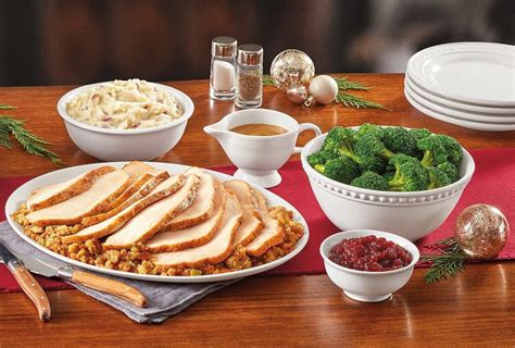 Dennys New Turkey And Dressing Dinner Packs Give Guests A Delicious