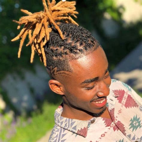 Pin By Trevis Toomer On Mens Fashion In 2020 Mens Dreadlock Styles