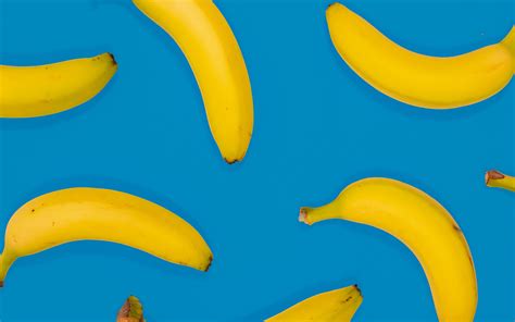 Download Wallpaper 3840x2400 Bananas Fruit Yellow Blue 4k Ultra Hd