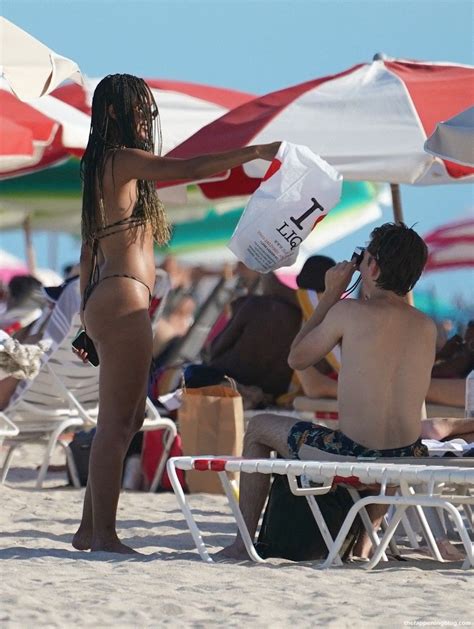 Alisha Boe Is Seen In A Brown Bikini At The Beach In Miami 16 Photos