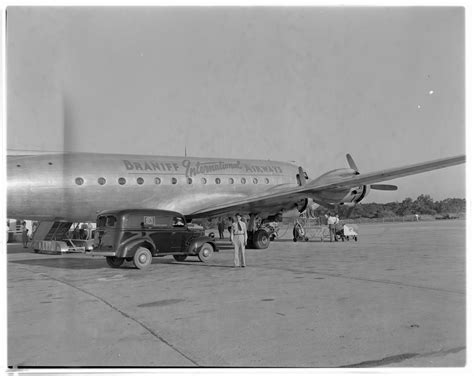 [Braniff International Airways] - The Portal to Texas History