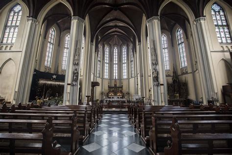Melongok Pesona Gereja Katedral Jakarta | Rumah123.com