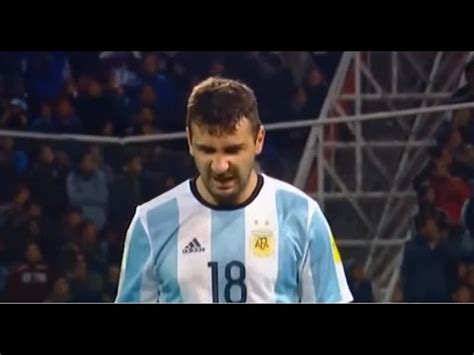Born 4 june 1988) is an argentine professional footballer who plays for river plate as a striker. Lucas Pratto vs Uruguay - Debut en la Selección Argentina ...