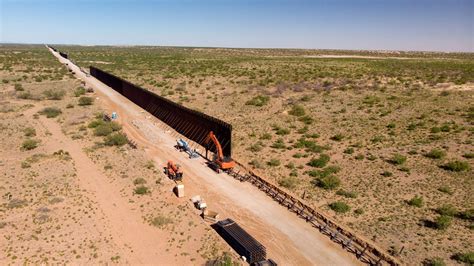 Empieza Construcción De Muro Subsidiado Por Texas En La Frontera Con México
