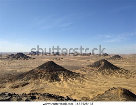 Old Volcanoes Black Desert Egypt Stock Photo 1632428443 Shutterstock
