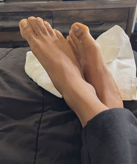 Jay 👑 On Twitter Pretty Feet Thread 🧵 Show Off Them Pretty Feet Below ⬇️ 🦶🏾