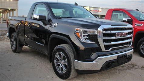 #gmc #sierra #trocastumbadas la camioneta la compramos toda maltratada de su pintura y entre unos camaradas (que mas abajito les estare dejando su. Imagen sobre Camionetas de Jeff Sartain en Chevrolet Silverado / GMC Sierra- Regular Cab / SWB ...