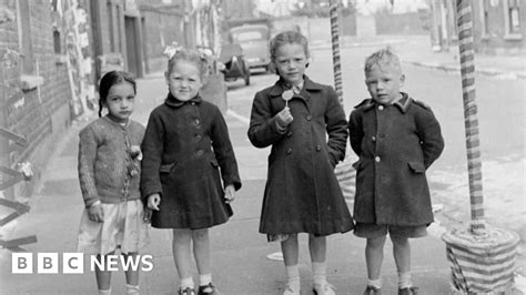Rare Photos Of Post War London Published Bbc News