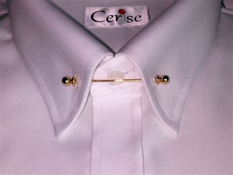 Elegant Looking Mens Pin Collar Dress Shirts With Many Customization