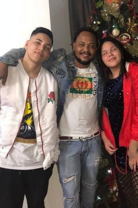 Em dezembro de 2018 o casal havia perdido o filho, mikhael, que se suicidou após um grave quadro de depressão. Rapper Afro-X elogia Simony por criar sozinha os filhos ...