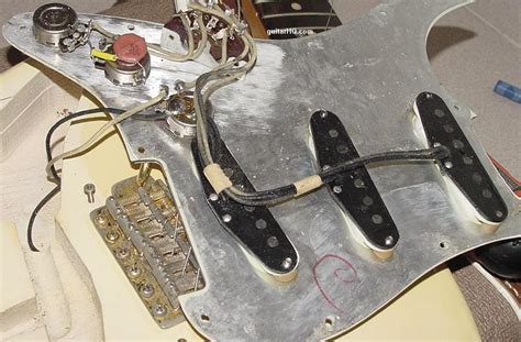Most of our older guitar parts lists, wiring diagrams and switching control function diagrams predate formatting which would allow us to make them service diagrams. 1962 original pickup? - Fender Stratocaster Guitar Forum