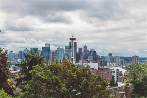 7 Things To Do When Its Raining In Seattle Passports And Preemies
