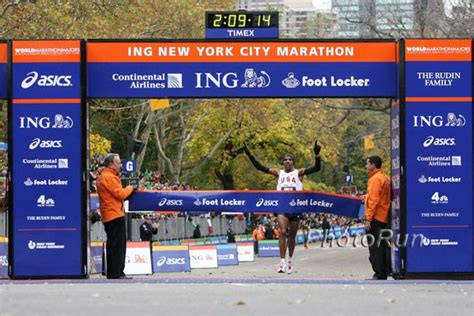 Nyc Marathon Finish Line But It Was The First Ave View And Crowds That
