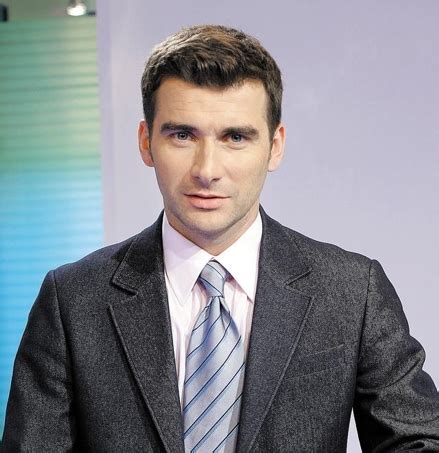 Wzrost prezentera telewizji polskiej jest imponujący. Tomasz Kammel
