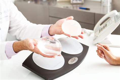 7 Things You Shouldnt Do After Getting Breast Implants Vida Wellness