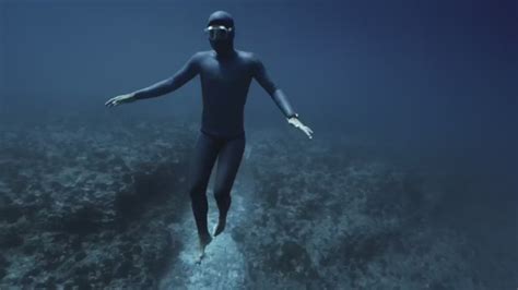 Amazing Free Diving Video In The Waters Of French Polynesia CNN Video