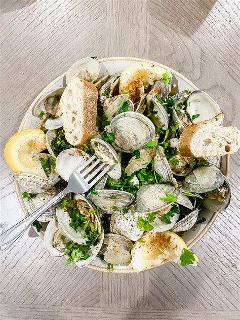 How do you wash clams? Steamed Clams - Be Less Hangry