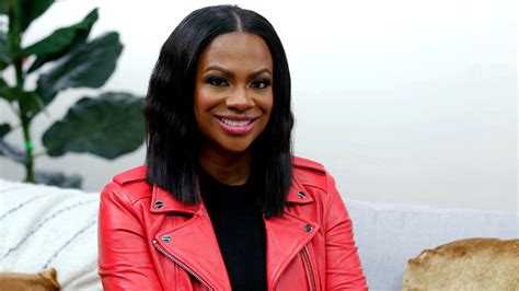 Kandi Burruss Poses With Cynthia Bailey And Makes Fans Day Celebrity