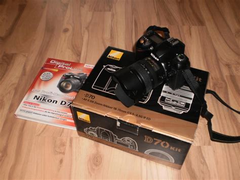 Erledigt Nikon D70 Dslr Kit Inkl Objektiv Und Zubehör