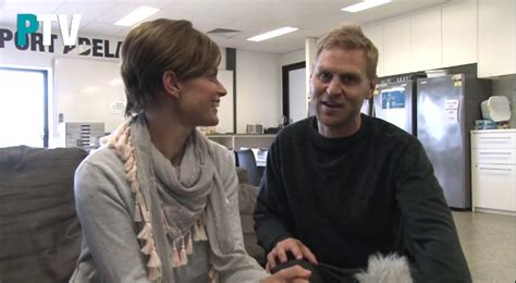 Kane cornes recalls the day fremantle superstar nat fyfe took him to the goalsquare and uttered the phrase that still lives with. Kane Cornes - "House husband of the year" - YouTube
