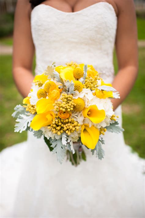 Southern Wedding Yellow Bouquet