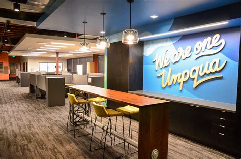 Umpqua Bank — Paradigm Construction, Inc.