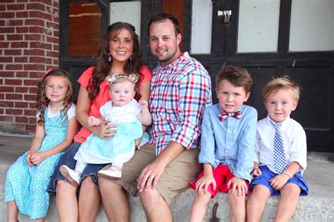 That time josh's dad went to his son's workplace. Here's proof Anna Duggar has truly forgiven Josh for ...
