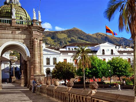 Quito Ciudad Llena De Encanto Y De Magia Revista Todo Lo Chic