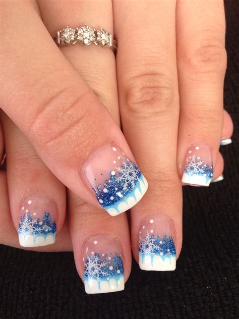 Blue Christmas Nails Winter Ombre