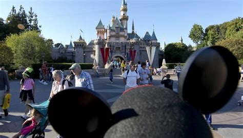 Disney Planea Casi Duplicar Gasto En Parques A Us Millones En