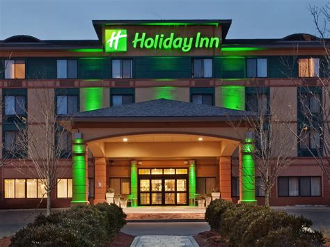 Hotel near Manchester, NH Airport | Holiday Inn Manchester Airport