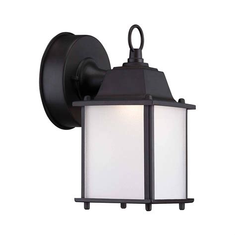 The sheppard wall swing arm light shows that you don't have to sacrifice form for function. Outdoor Wall Lights: Sconces, Lanterns & More | The Home Depot Canada