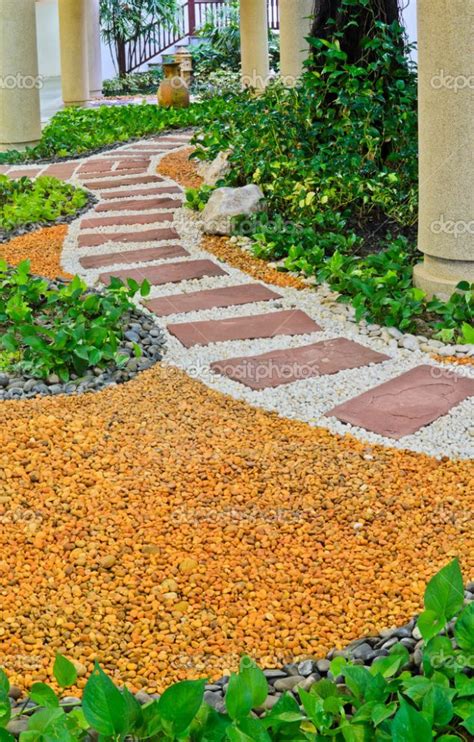 Thousands of items $14.99 or less. 15 Ideas for White Sensation in Garden Landscaping With White Pebbles