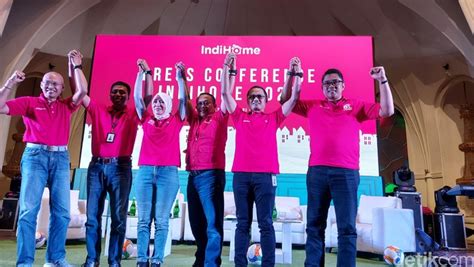 Cek tagihan indihome atau speedy wifi rumahmu bulan mei 2021 dan bayar dengan lebih mudah serta hemat. Gaji Teknisi Indihome / 7 Fakta Teknisi Telkom Tersengat ...