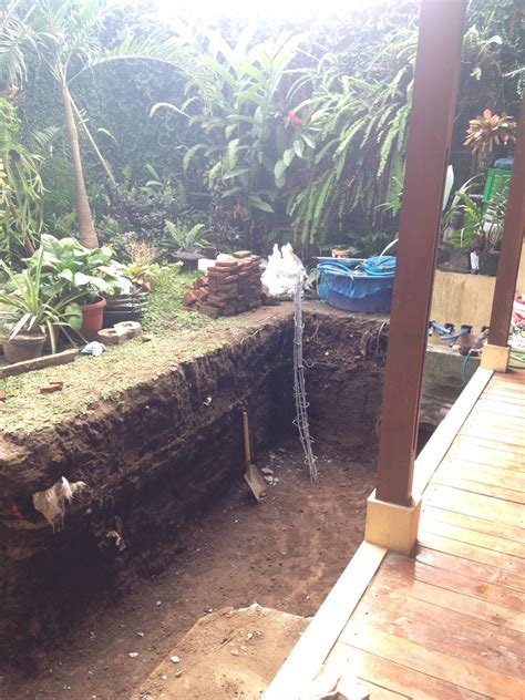 Kolam minimalis bisa di aplikasikan di luar (outdoor) atau di dalam ruangan (indoor) tergantung anda yang ingin membuatnya atau dalam area/ruangan kosong yang. Cerita Bongkar Renovasi Kolam - Blog Koi